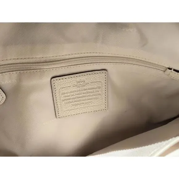 COACH Women's Pebbled Turn lock Hobo Purse !! - Picture 9 of 16